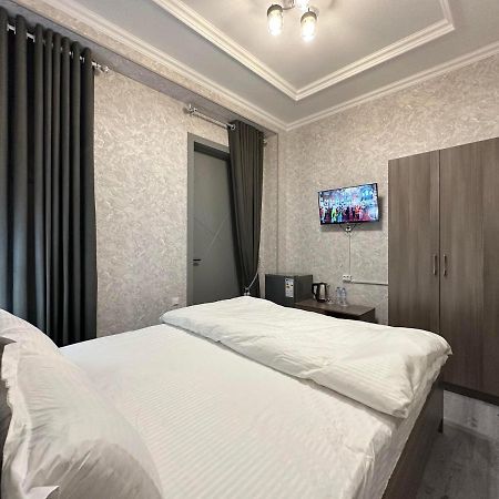 Byond Hotel & Hostel Tashkent Luaran gambar